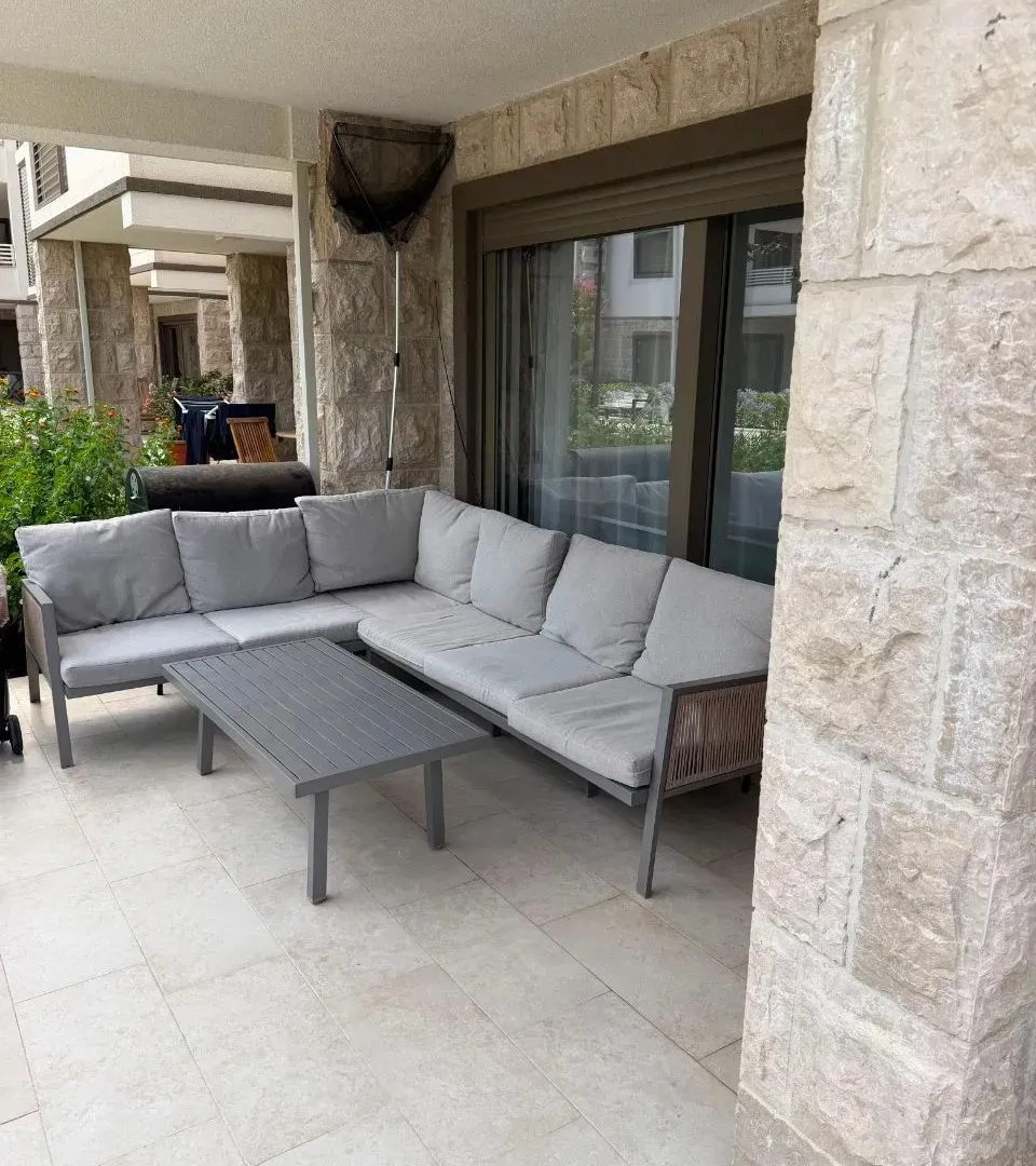 Prodaja, trosoban stan, 76m², Igalo, Herceg Novi