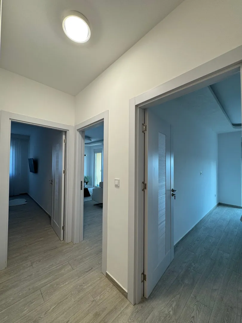 Sale, two bedroom apartment, 74m², Bečići, Budva