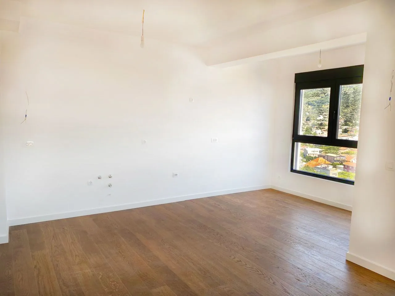 Sale, two bedroom apartment, 73m², Centar, Bar