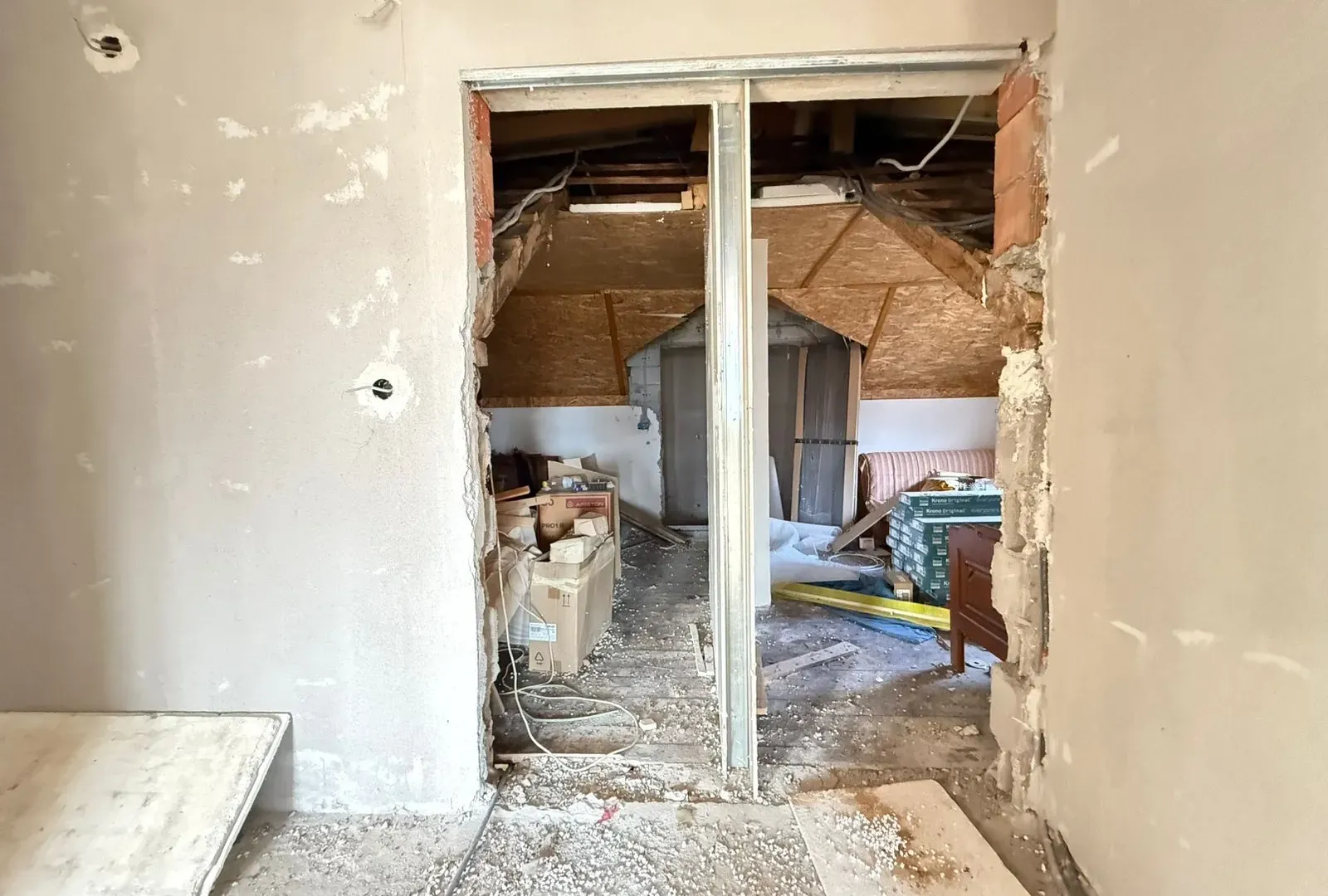 Prodaja, kuća, 200m², Danilovgrad, Crna Gora
