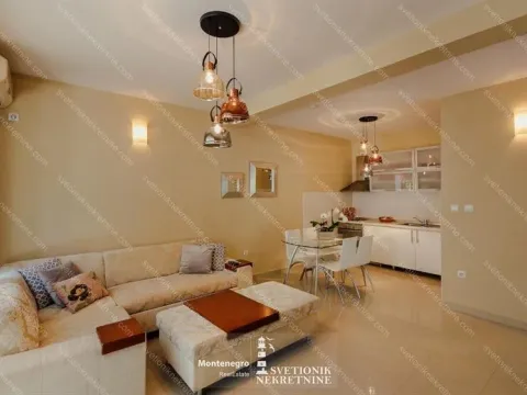 Prodaja, dvosoban stan, 47m², Topla, Herceg Novi - image 1