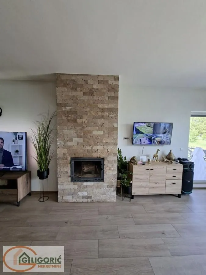 Prodaja, kuća, 333m², Misa, Pančevo