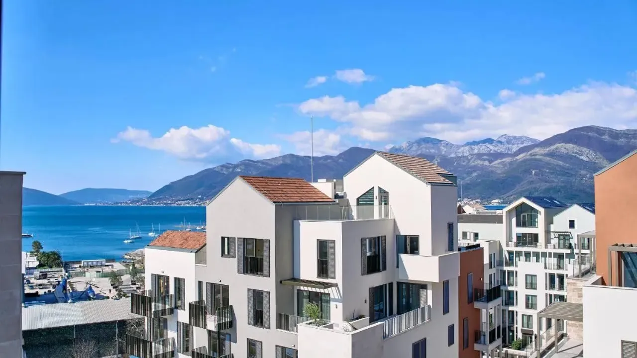 Sale, two bedroom apartment, 102m², Porto Montenegro, Tivat