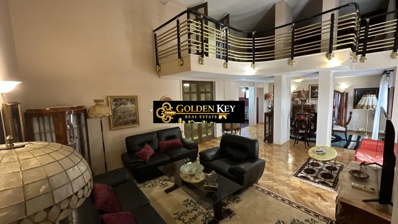 Sale, house, 380m², Gorica C, Podgorica