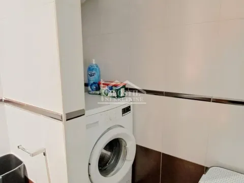 Rent, four bedroom apartment, 156m², Vračar Sve Podlokacije, Beograd - image 14