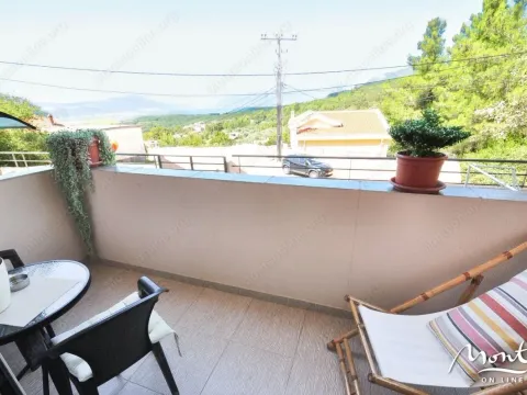 Sale, one bedroom apartment, 50m², Tivat, Crna Gora - image 5