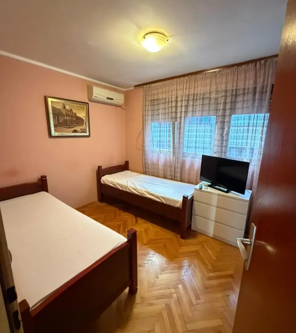 Sale, two bedroom apartment, 61m², Makedonsko naselje, Bar