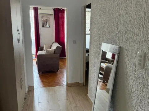 Izdavanje, dvosoban stan, 70m², Preko Morače, Podgorica - image 4