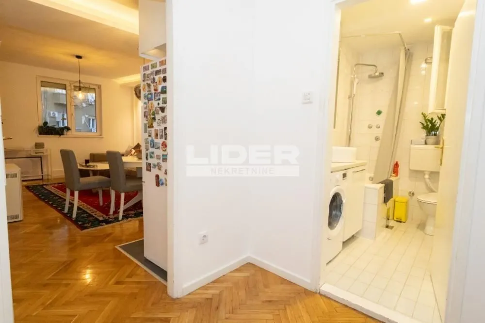 Prodaja, jednosoban stan, 50m², Zeleni Venac, Beograd