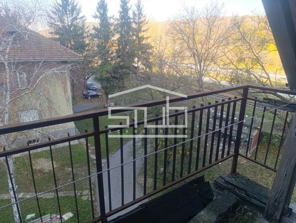 Sale, four bedroom apartment, 88m², Stari Košutnjak, Rakovica