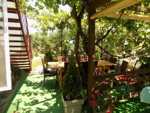 Sale, house, 110m², Ćuprija, Srbija - image 26