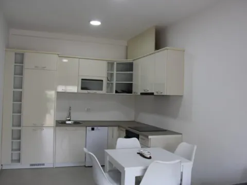 Rent, one bedroom apartment, 42m², Pod Kuk, Tivat - image 9