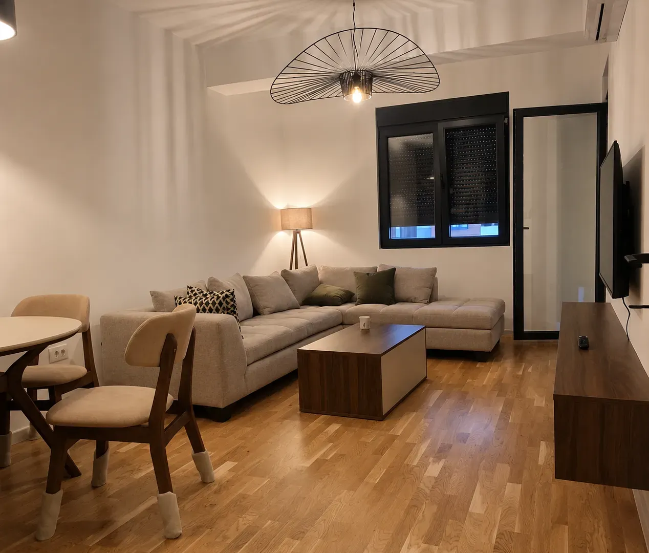 Izdavanje, jednosoban stan, 46m², Stari Aerodrom, Podgorica