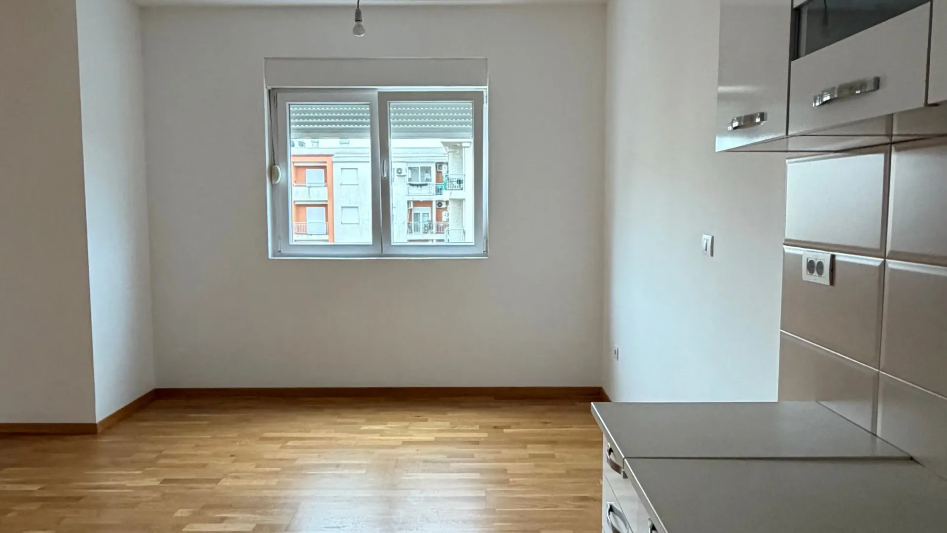 Prodaja, dvosoban stan, 73m², Tuški Put, Podgorica