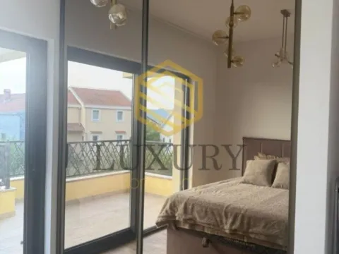 Izdavanje, jednosoban stan, 50m², Centar, Tivat - image 7