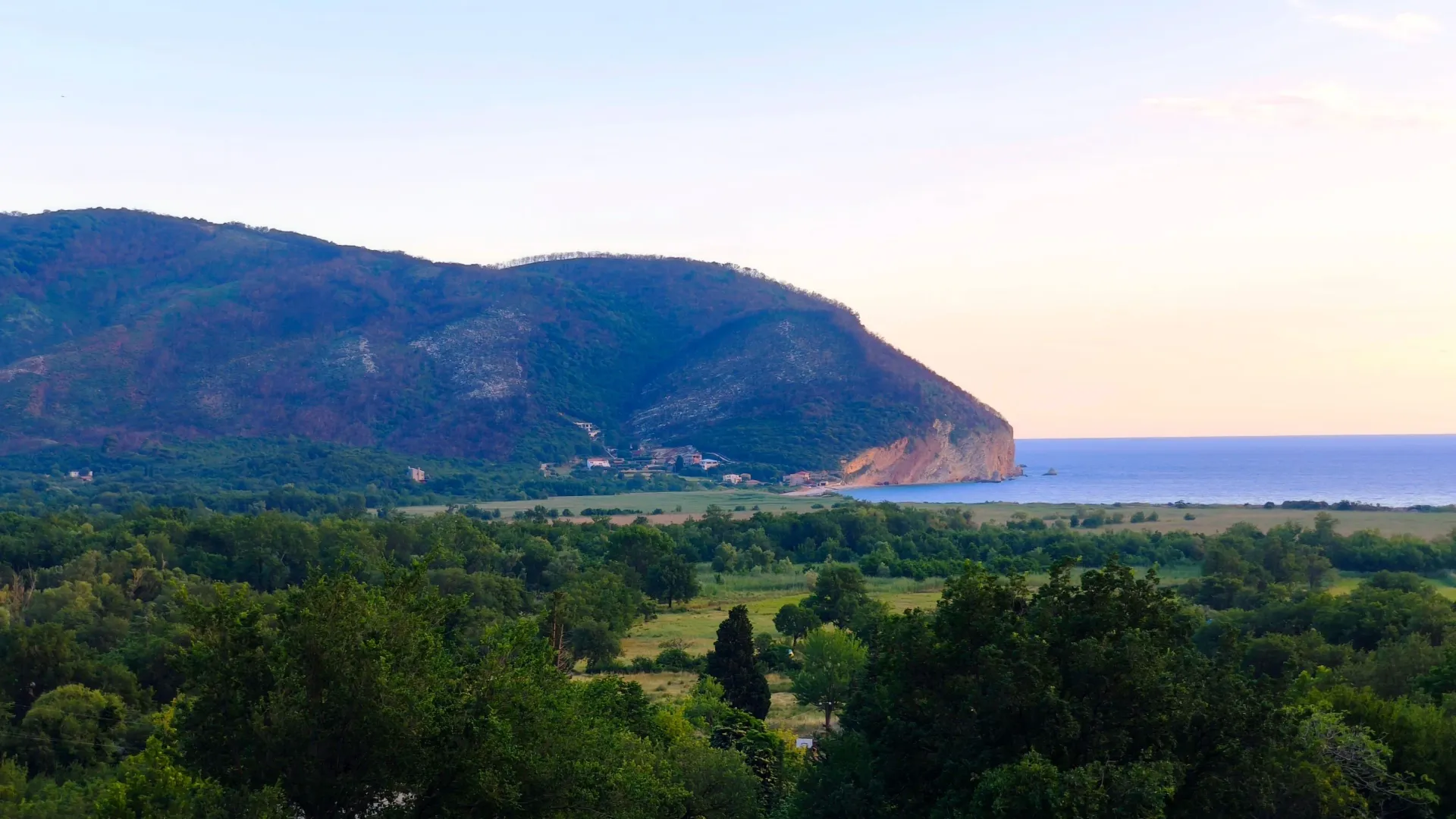 Prodaja, kuća, 276m², Buljarica, Budva