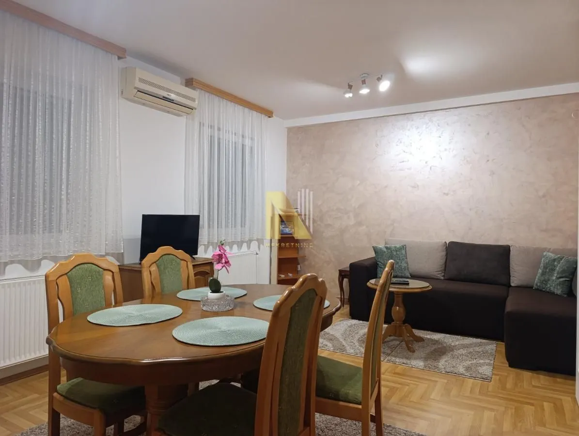 Izdavanje, dvosoban stan, 50m², Socijalno, Novi Sad Sve Podlokacije