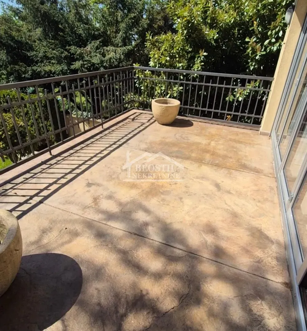 Rent, house, 319m², Julino Brdo, Beograd