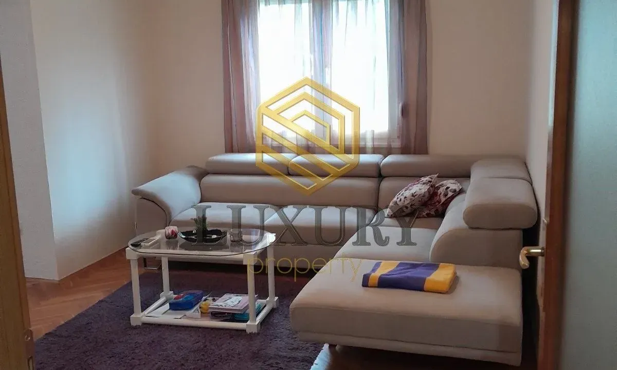 Izdavanje, jednosoban stan, 74m², Zagorič, Podgorica