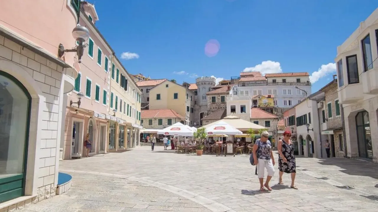 Sale, office space, 100m², Herceg Novi, Crna Gora