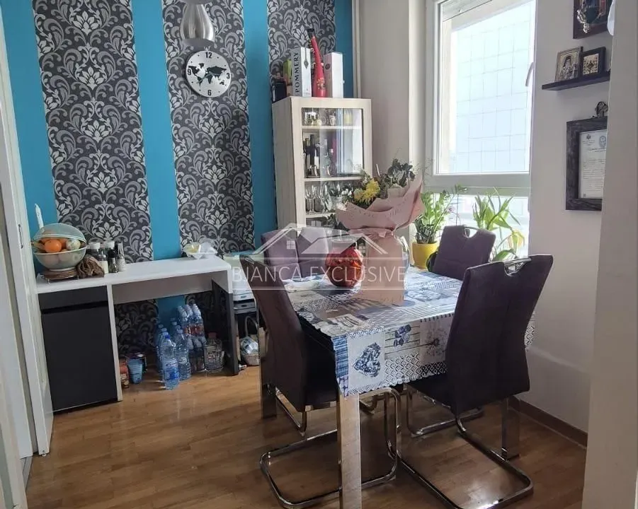 Sale, two bedroom apartment, 60m², Belvil, Beograd