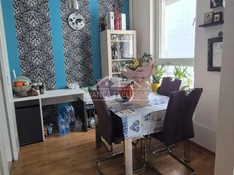 Sale, two bedroom apartment, 60m², Belvil, Beograd