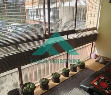 Sale, two bedroom apartment, 77m², Farmaceutski Fakultet, Voždovac Sve Podlokacije - image 12