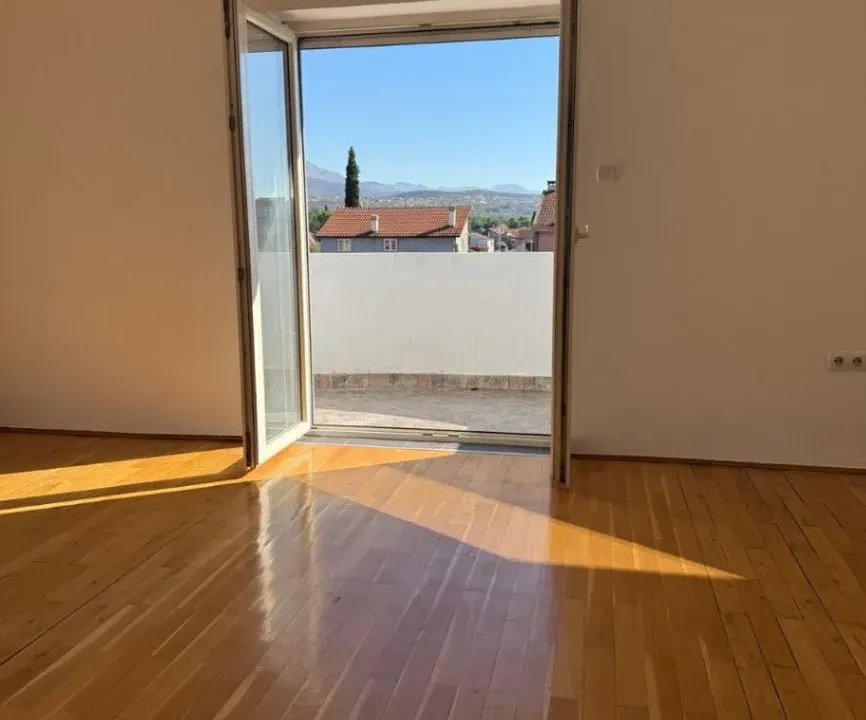 Rent, one bedroom apartment, 60m², Zagorič, Podgorica
