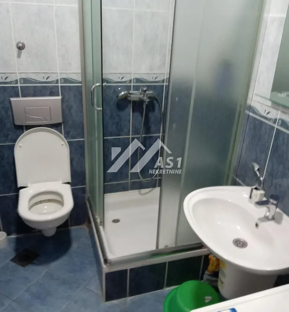 Izdavanje, stan, 25m², Sajam, Novi Sad Sve Podlokacije