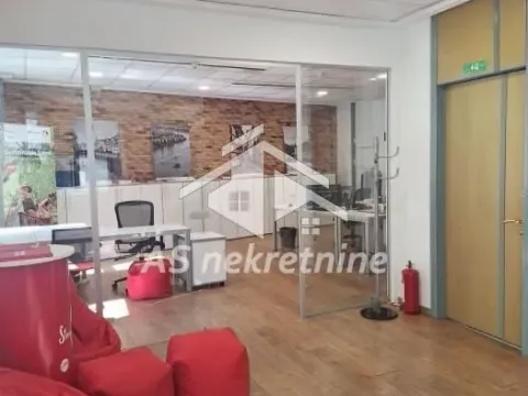 Izdavanje, poslovni prostor, 457m², Stari Grad, Beograd - image 2