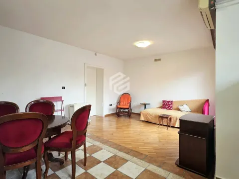 Prodaja, jednosoban stan, 53m², Centar, Podgorica - image 3