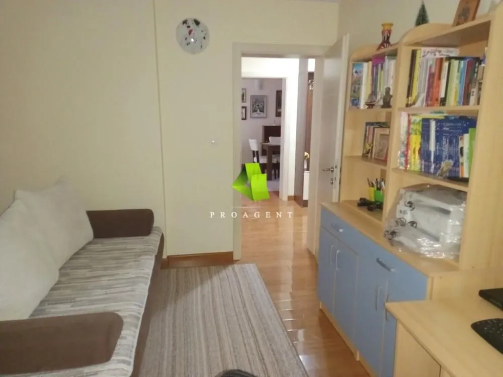 Prodaja, kuća, 180m², Centar, Paraćin