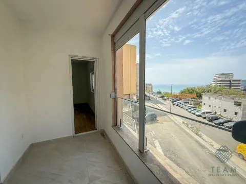 Sale, two bedroom apartment, 59m², Bečići, Budva - image 10