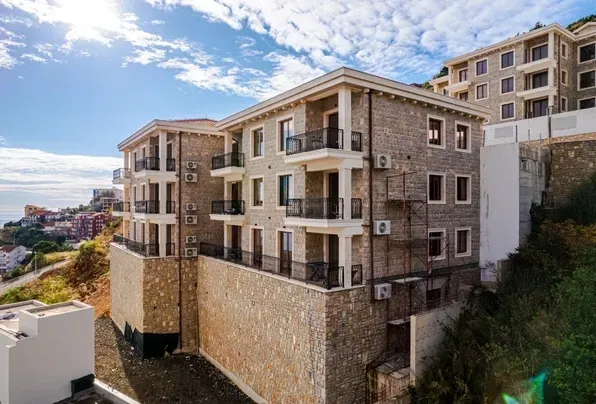 Prodaja, dvosoban stan, 73m², Vidikovac, Budva