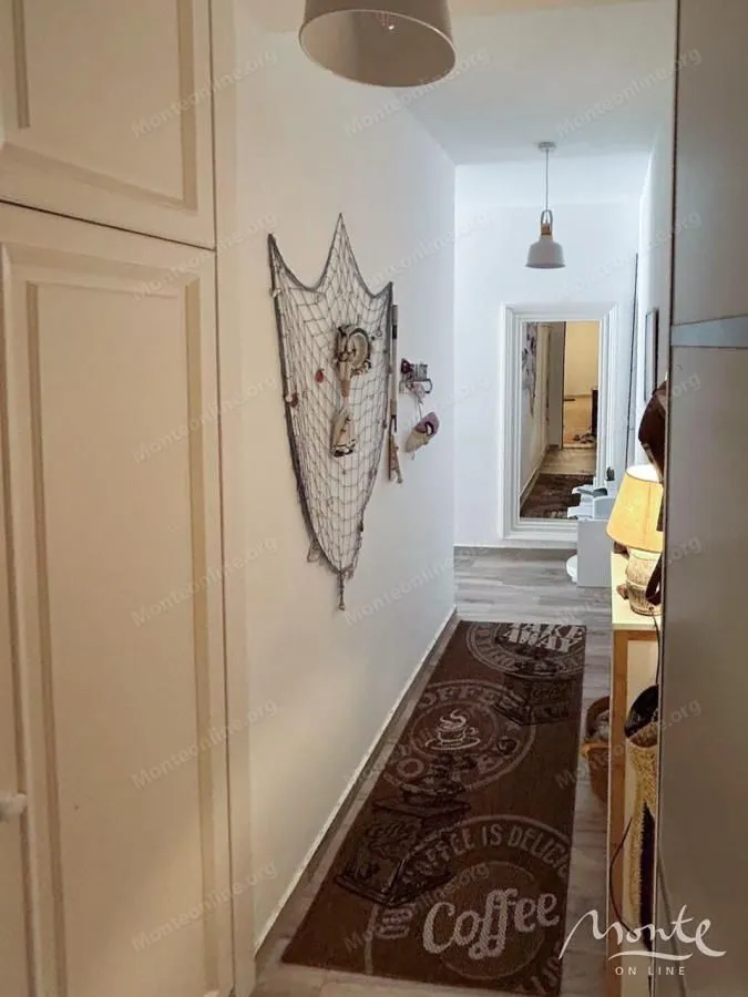 Sale, two bedroom apartment, 83m², Dobre Vode, Bar