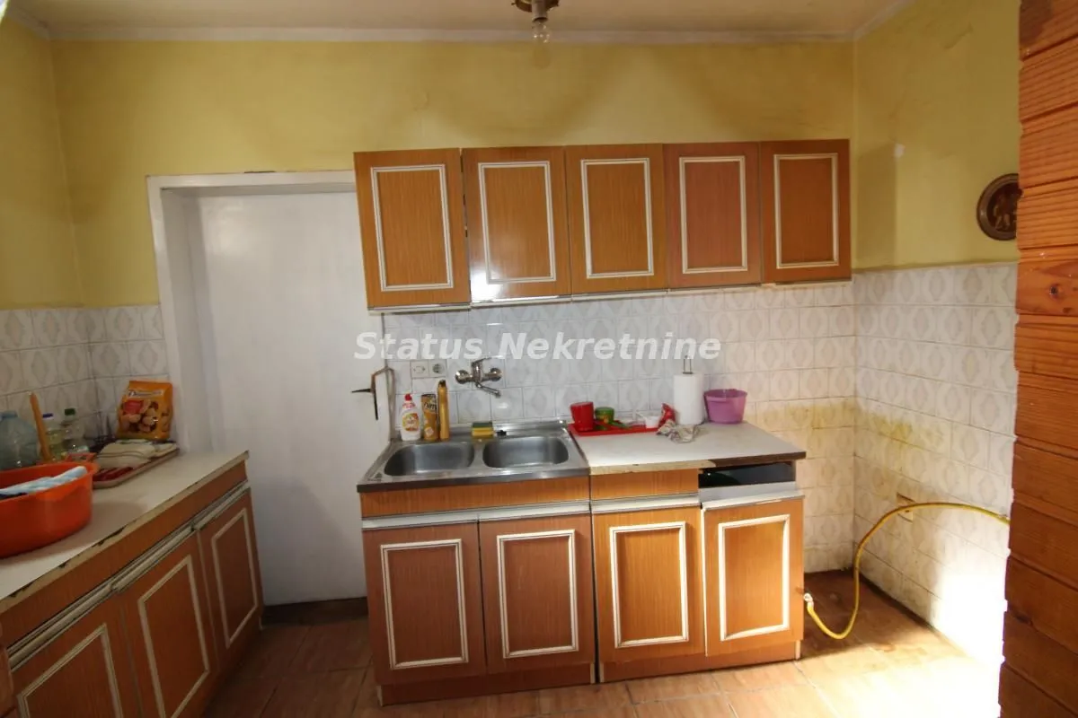 Prodaja, kuća, 104m², Titel, Novi Sad