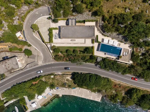 Prodaja, kuća, 526m², Orahovac, Kotor - image 76