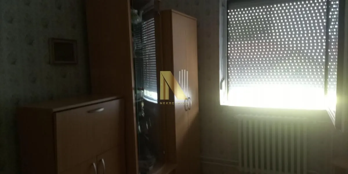 Prodaja, kuća, 366m², Sajmište, Novi Sad