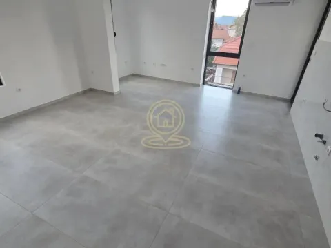 Prodaja, trosoban stan, 74m², Medijana, Niš - image 5