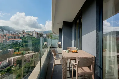 Sale, two bedroom apartment, 67m², Bečići, Budva - image 16