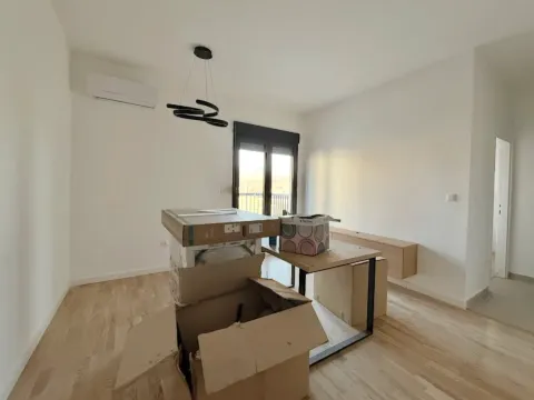Sale, one bedroom apartment, 39m², Zagorič, Podgorica - image 2