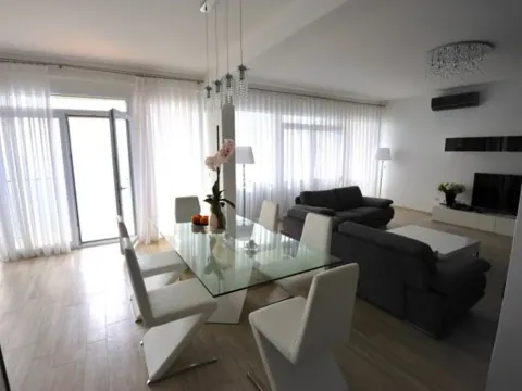 Sale, apartment, 179m², Dobra Voda, Bar - image 4
