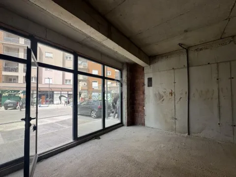 Sale, office space, 100m², Stari Aerodrom, Podgorica - image 5