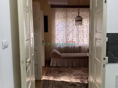 Izdavanje, dvosoban stan, 50m², Centar, Novi Sad - image 15