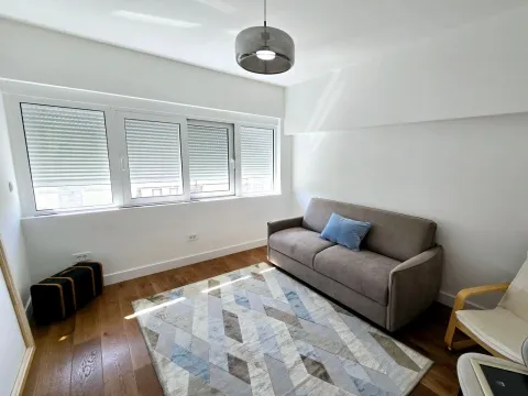 Prodaja, dvosoban stan, 70m², Centar, Tivat - image 8