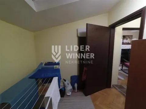 Prodaja, trosoban stan, 61m², Stari Košutnjak, Rakovica - image 2