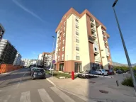 Prodaja, trosoban stan, 118m², Stari Aerodrom, Podgorica - image 13