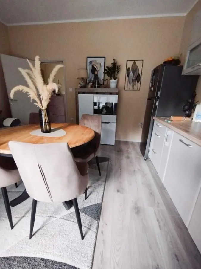 Prodaja, dvosoban stan, 72m², Igalo, Herceg Novi