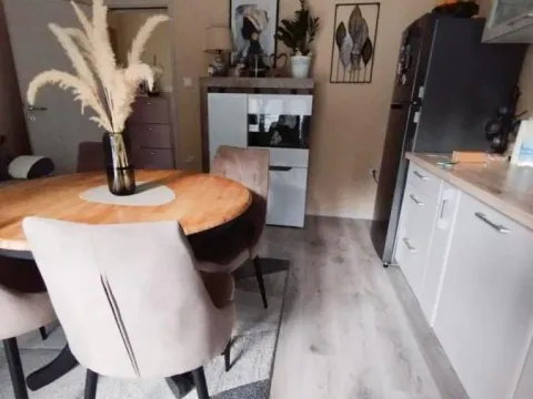 Sale, two bedroom apartment, 72m², Igalo, Herceg Novi - image 16