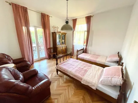 Sale, house, 250m², Radovići, Tivat - image 13